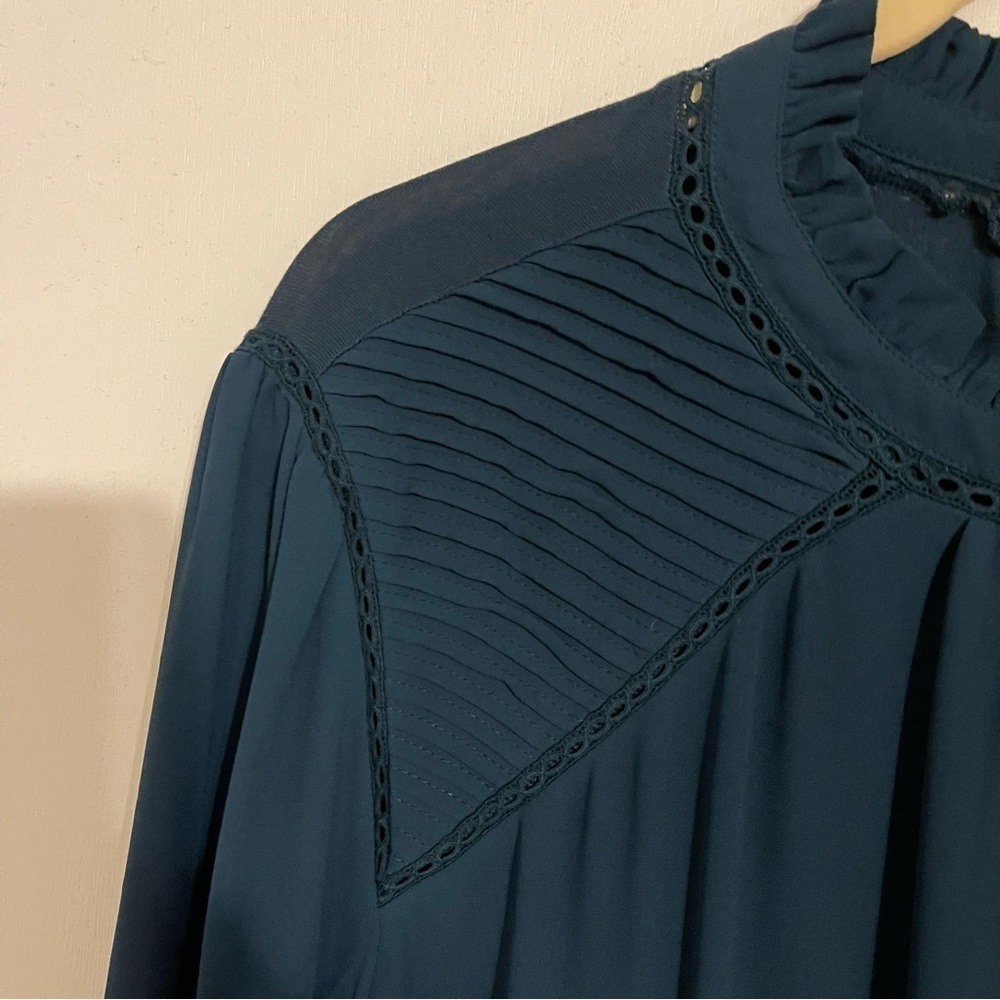 Loft | Mixed Media Ruffle Mock Neck Blouse | L - Picture 3 of 7